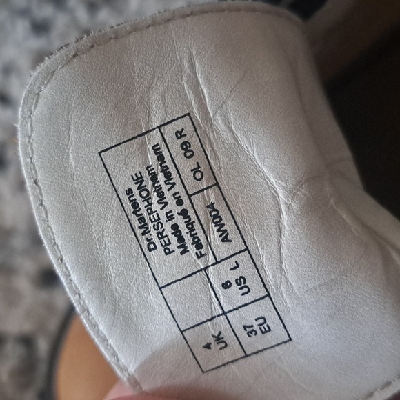 Dr Martens Persephone Boots uk 4 us 6 eu 37 tan - Picture 2 of 9